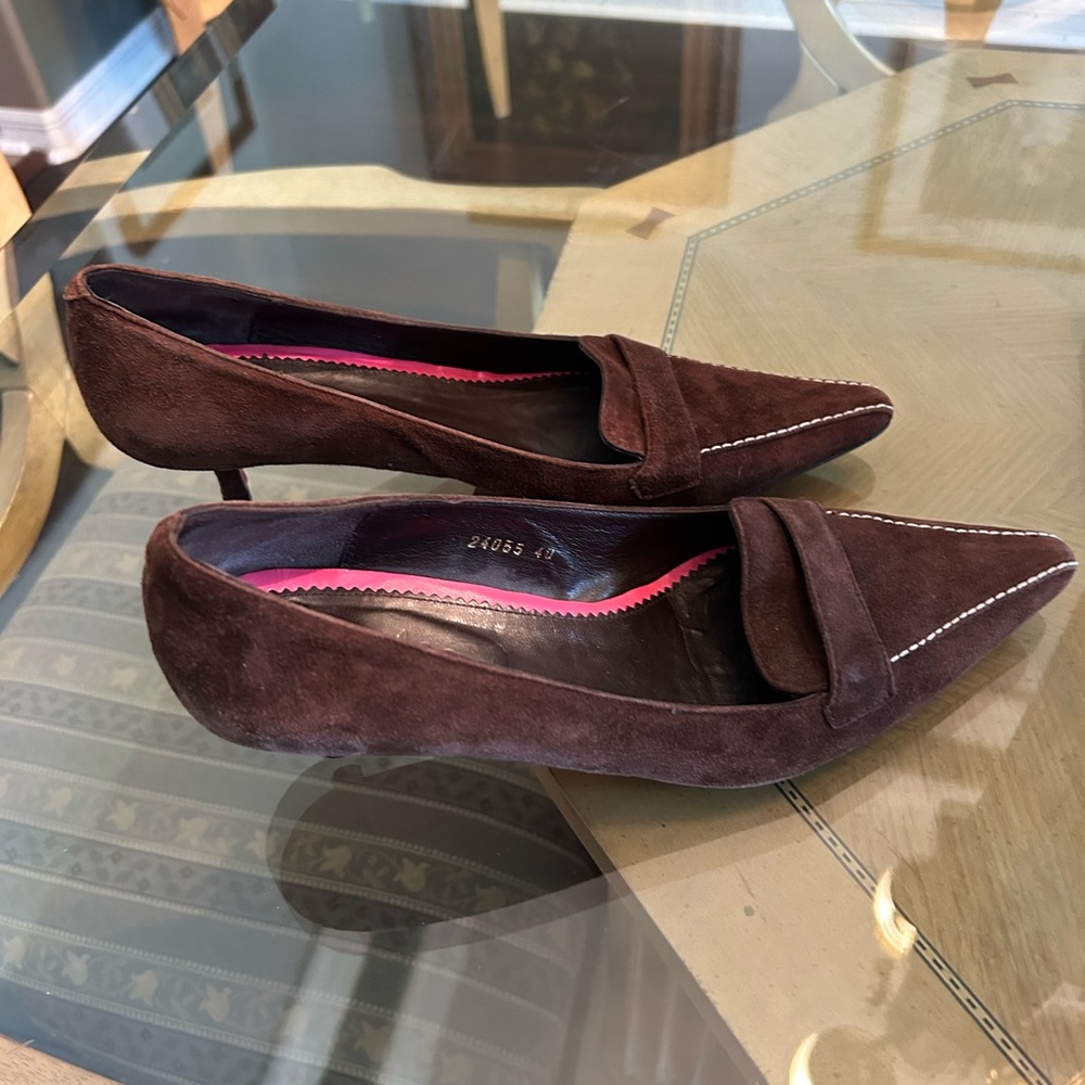 Boden shoes limited edition pink soles.